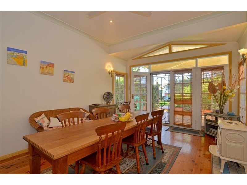 24 Beach Street, Ettalong Beach NSW 2257