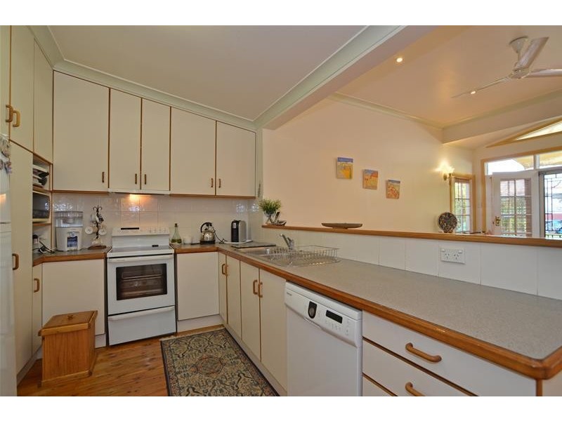 24 Beach Street, Ettalong Beach NSW 2257