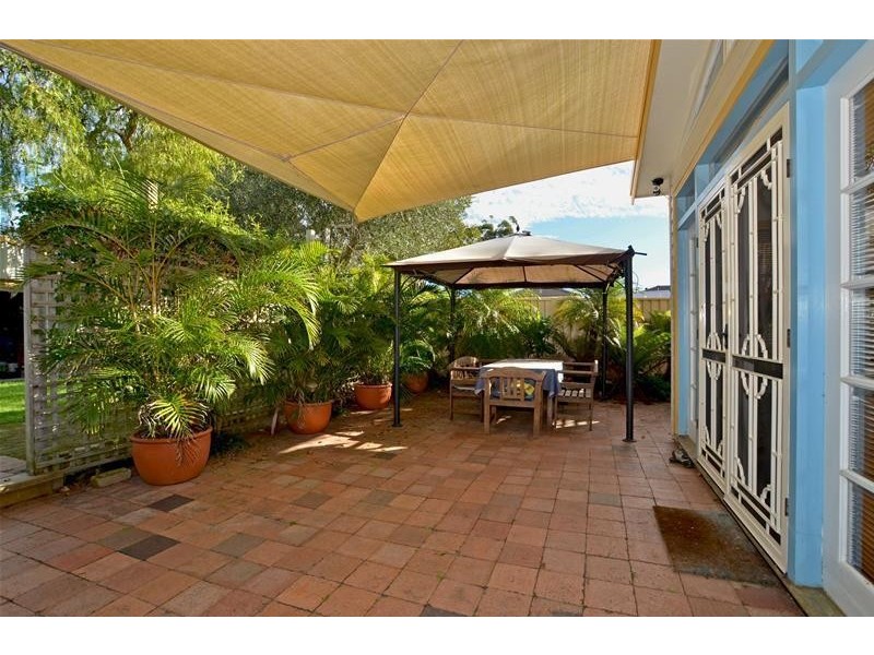 24 Beach Street, Ettalong Beach NSW 2257