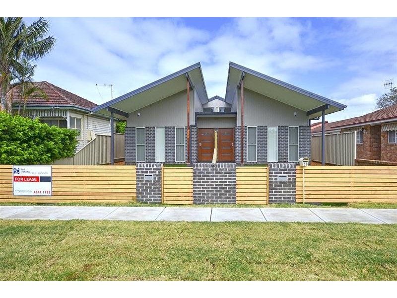2/58 Beach Street, Ettalong Beach NSW 2257