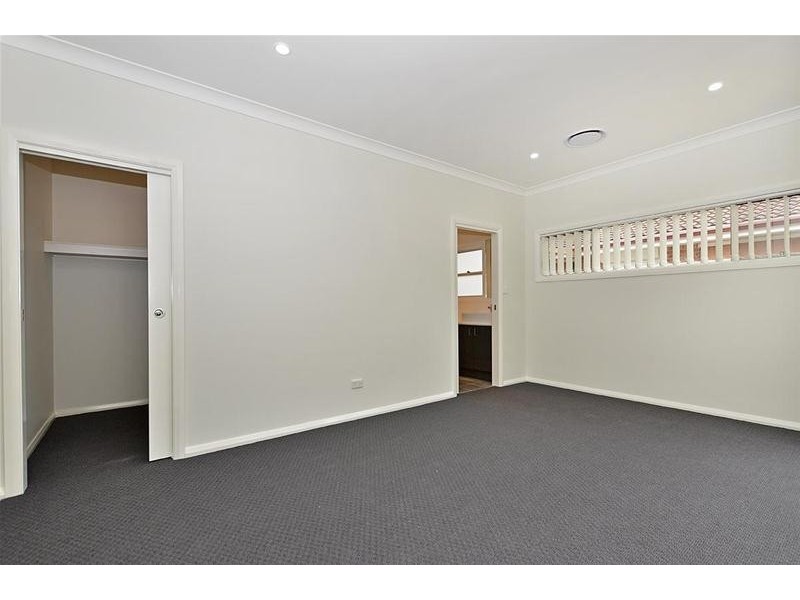 2/58 Beach Street, Ettalong Beach NSW 2257