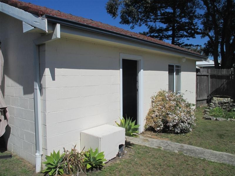 146 Bourke Road, Umina Beach NSW 2257