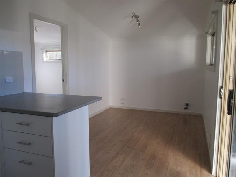 Cabin/7 Bena Road, Umina Beach NSW 2257