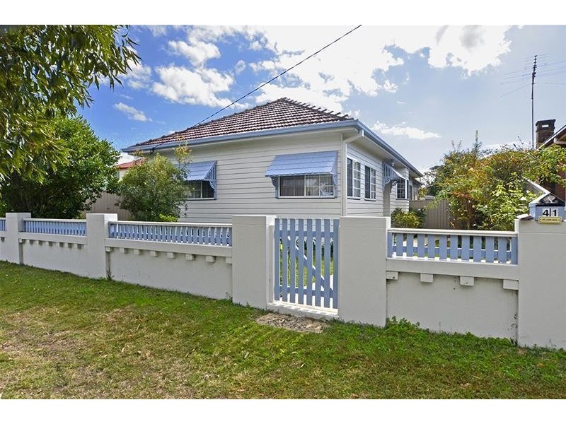 41 Beach Street, Ettalong Beach NSW 2257
