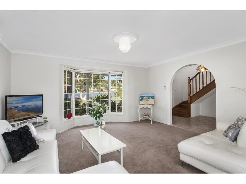 9 Long Arm Parade, St Huberts Island NSW 2257