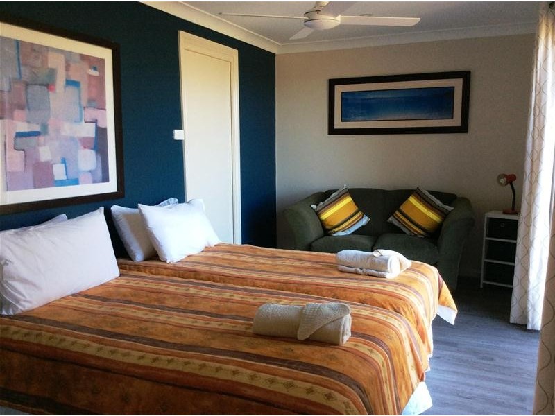 F/3  Tor Close, Umina Beach NSW 2257