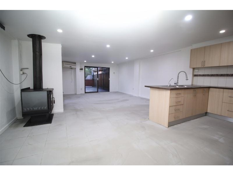 30 Knapp Street, Altona North VIC 3025