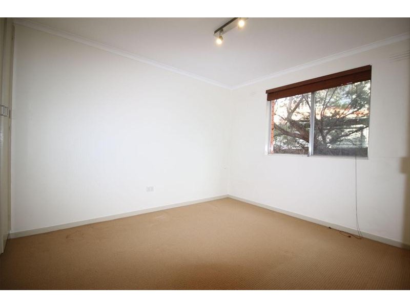 1/4 Ballater Street, Essendon VIC 3040