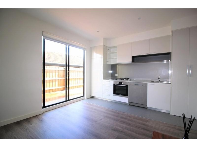 11/2-4 Murray Street, Brunswick West VIC 3055