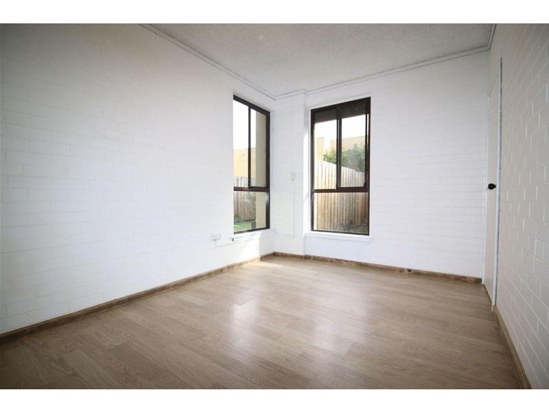 2/25 Gladstone Street, Moonee Ponds VIC 3039