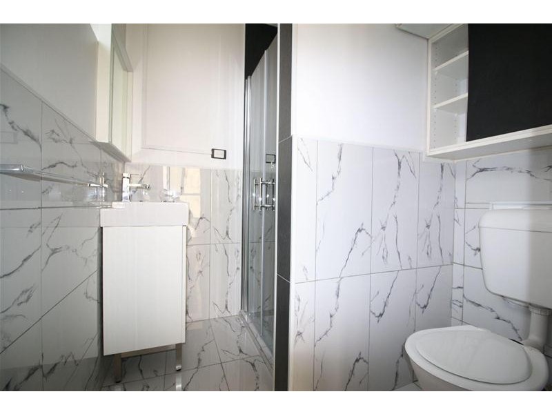 2/25 Gladstone Street, Moonee Ponds VIC 3039