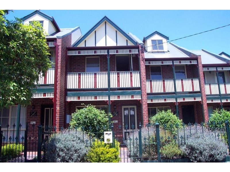 9/51 Holmes Road, Moonee Ponds VIC 3039