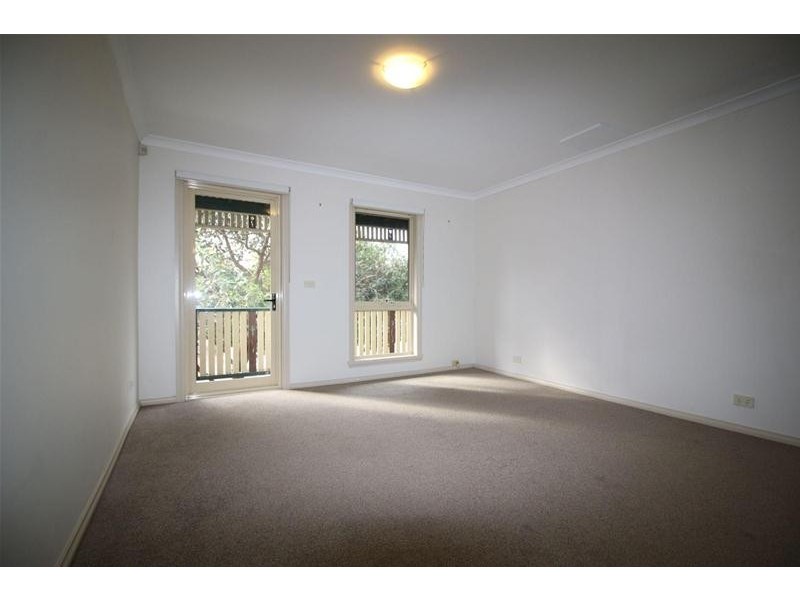 9/51 Holmes Road, Moonee Ponds VIC 3039
