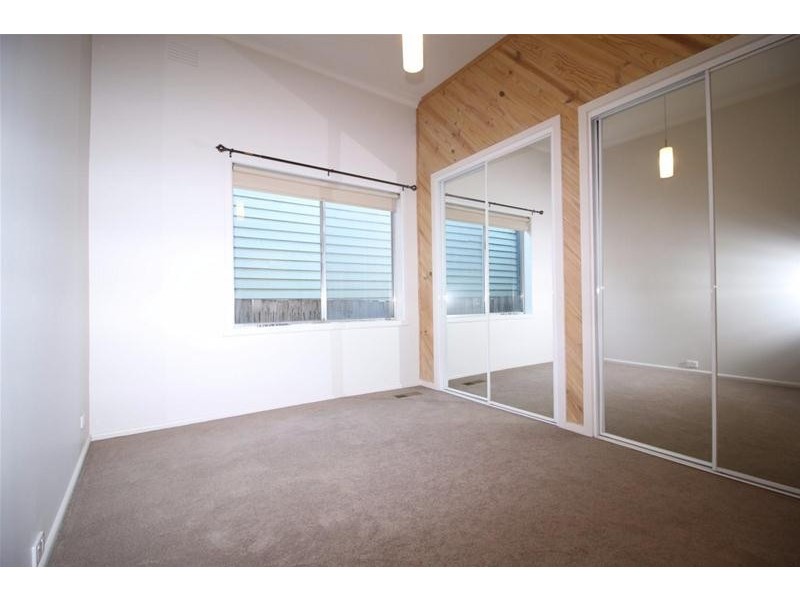 24 Dean Street, Moonee Ponds VIC 3039