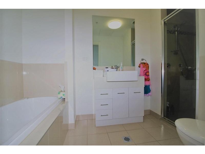 104/117 Pier Street, Altona VIC 3018