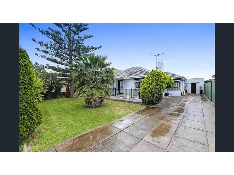 12 Carthy Street, Altona North VIC 3025