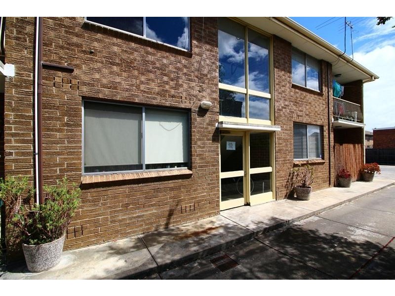 4/36 Edgar Street, Kingsville VIC 3012