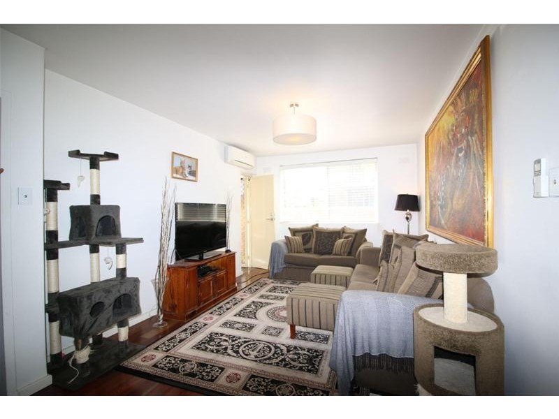 4/36 Edgar Street, Kingsville VIC 3012