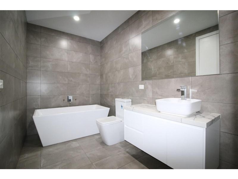 3/85 First Avenue, Altona North VIC 3025