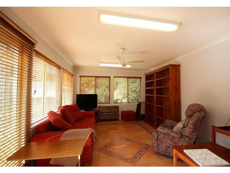 120 Ascot Vale Road, Ascot Vale VIC 3032