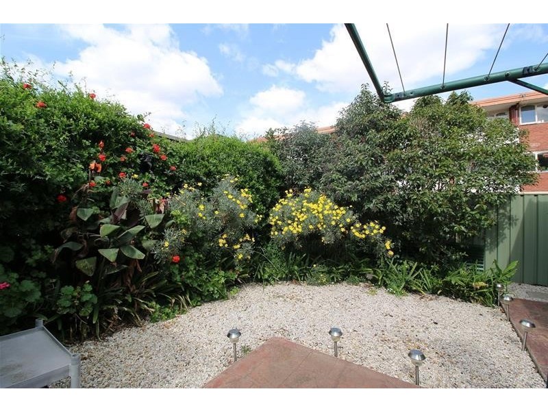 120 Ascot Vale Road, Ascot Vale VIC 3032