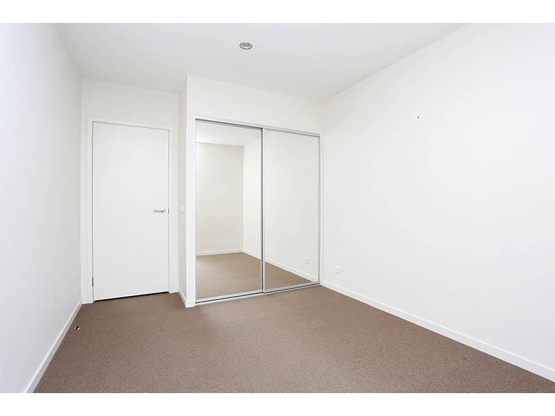 11/2 La Scala Avenue, Maribyrnong VIC 3032