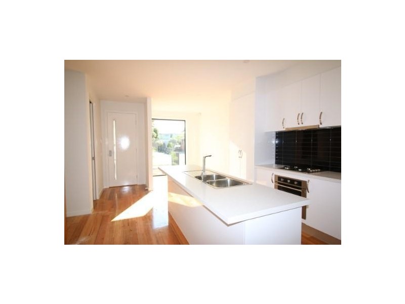 1/73 Kernot Street, Spotswood VIC 3015