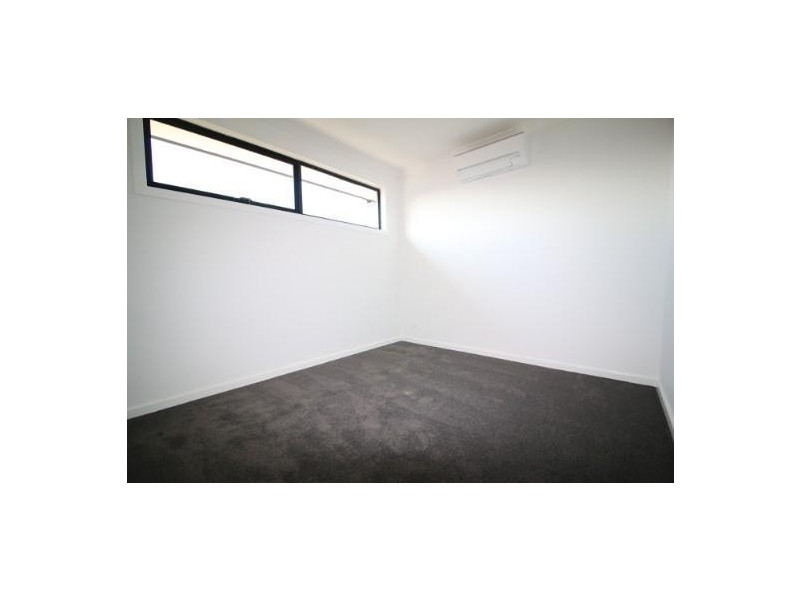 1, 2 &3/73 Kernot Street, South Kingsville VIC 3015