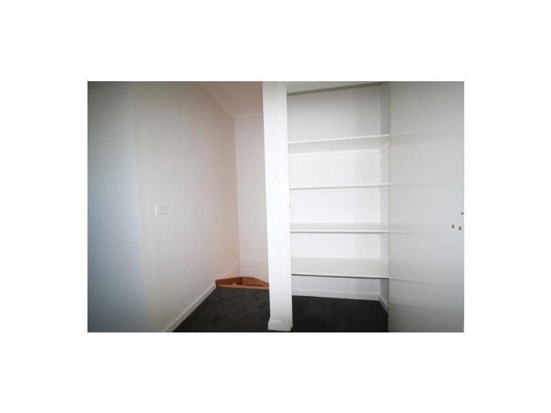 1, 2 &3/73 Kernot Street, South Kingsville VIC 3015