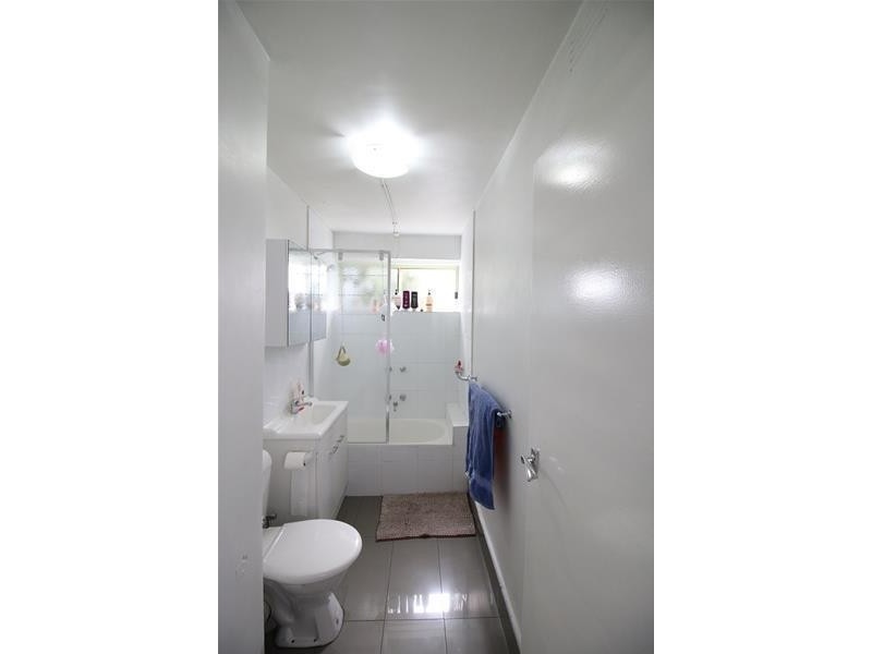 1/558 Moreland Road, Brunswick West VIC 3055