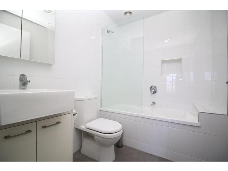 21/41  Moreland Street, Footscray VIC 3011