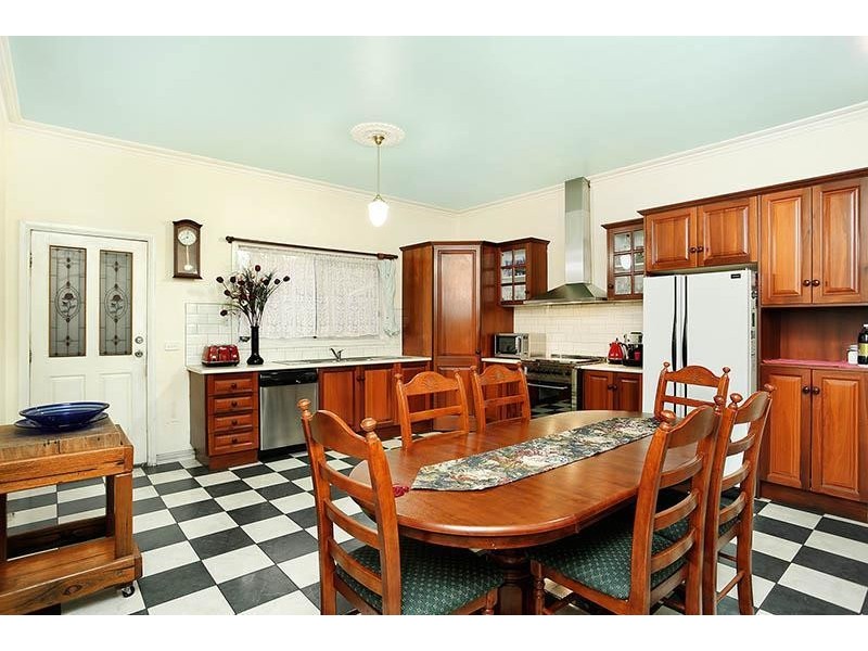 5 Gladstone Street, Moonee Ponds VIC 3039