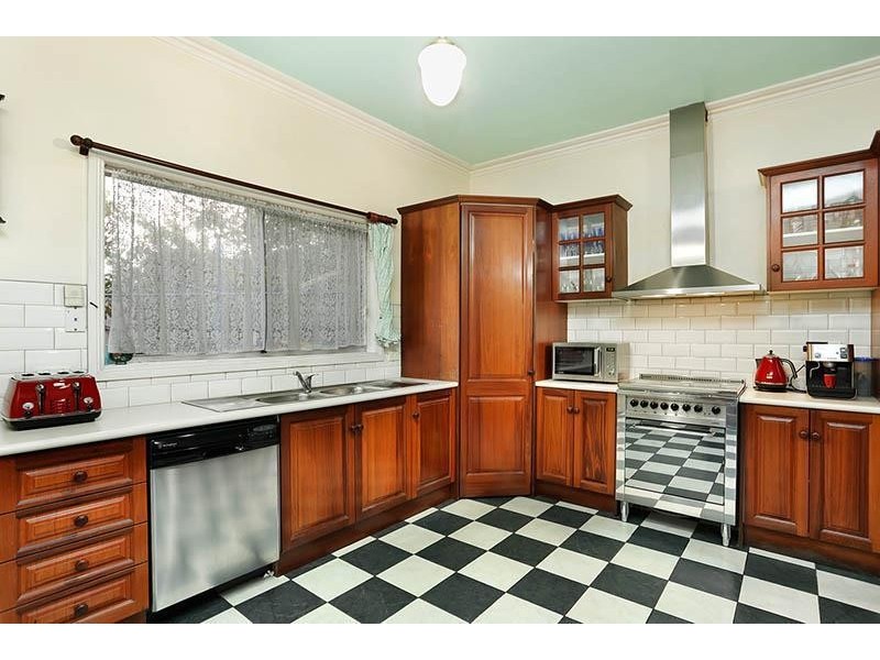 5 Gladstone Street, Moonee Ponds VIC 3039