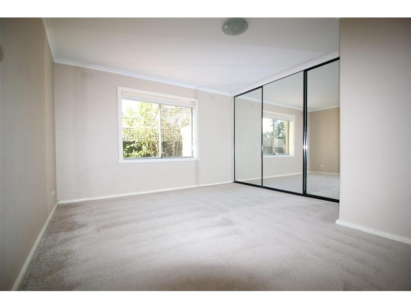 2/1 Norfolk Street, Moonee Ponds VIC 3039