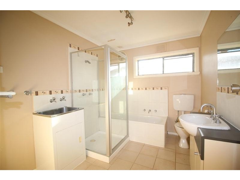 2/1 Norfolk Street, Moonee Ponds VIC 3039