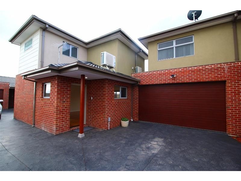 2/83 Langton Street, Glenroy VIC 3046