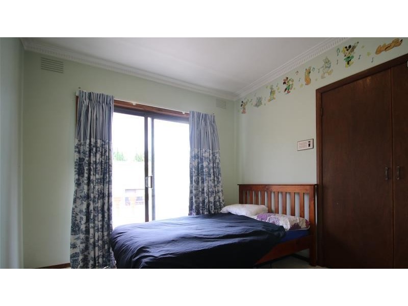 127 Holmes Road, Moonee Ponds VIC 3039