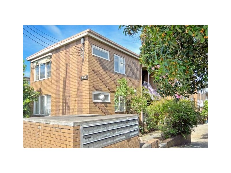 1/558 Moreland Road, Brunswick West VIC 3055
