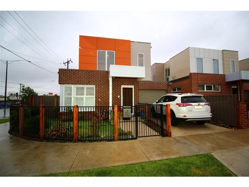 1/1 Myamyn Street, Braybrook VIC 3019