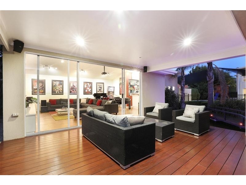 9 Elegan Court, Hillside VIC 3037