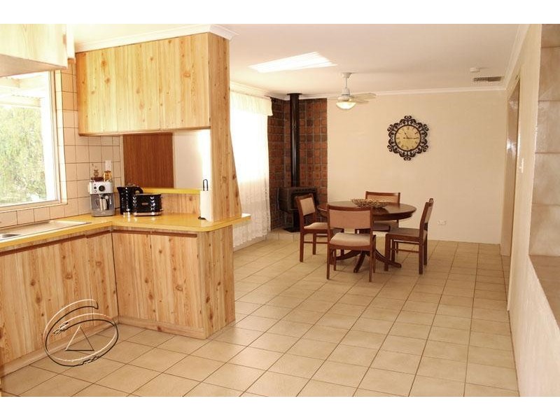 6 Fuchsia Road, Connellan NT 0870