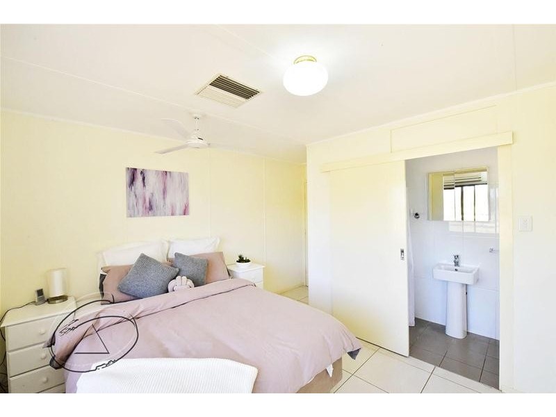 24 Grasstree Road, Connellan NT 0870