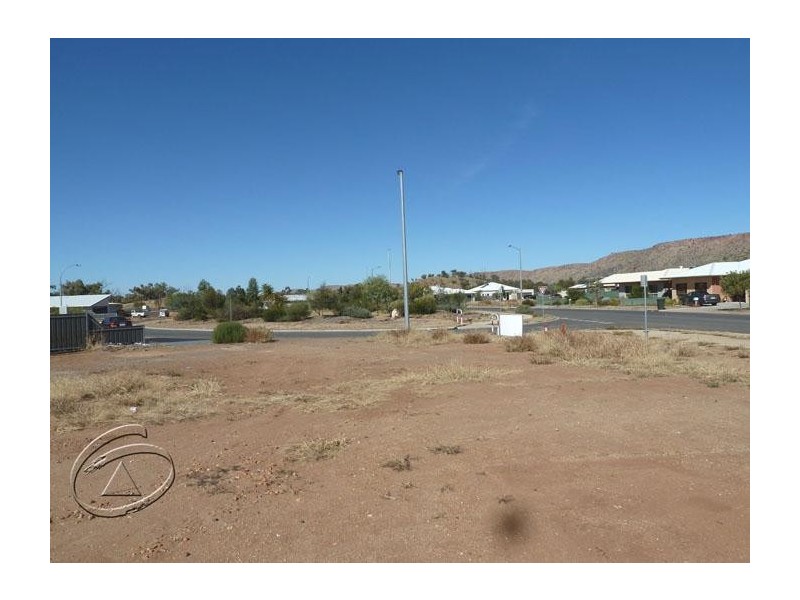 104 Albrecht Drive, Alice Springs NT 0870