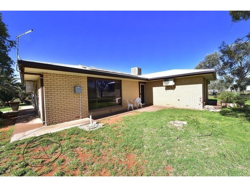 20 Parakeelya Road, Connellan NT 0870