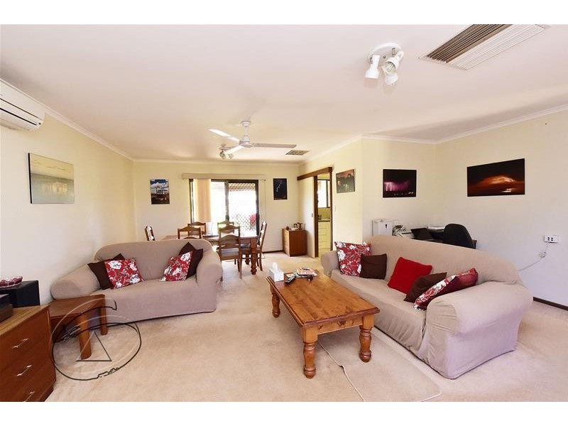 20 Parakeelya Road, Connellan NT 0870