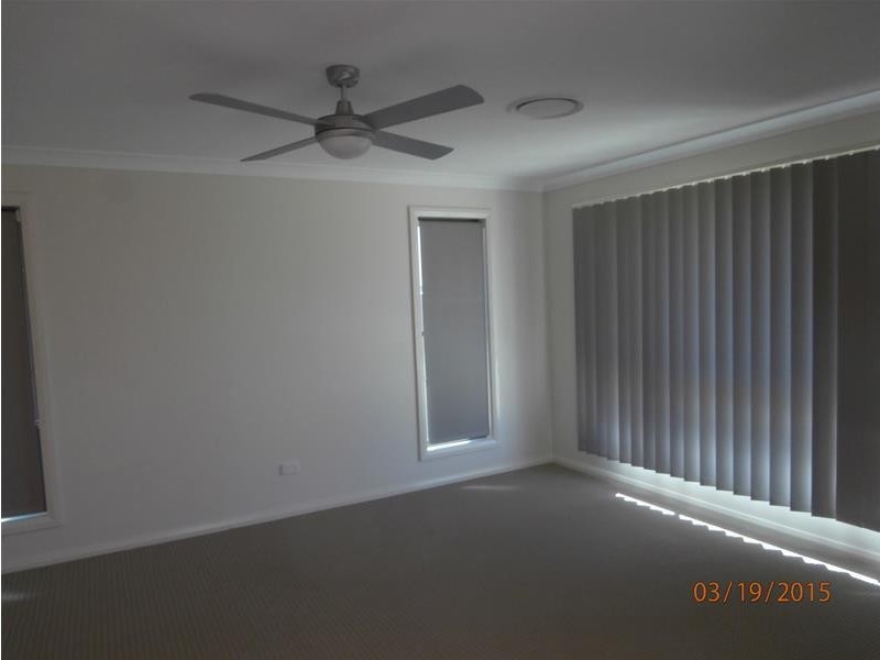 27 Bishop Drive, Miles QLD 4415