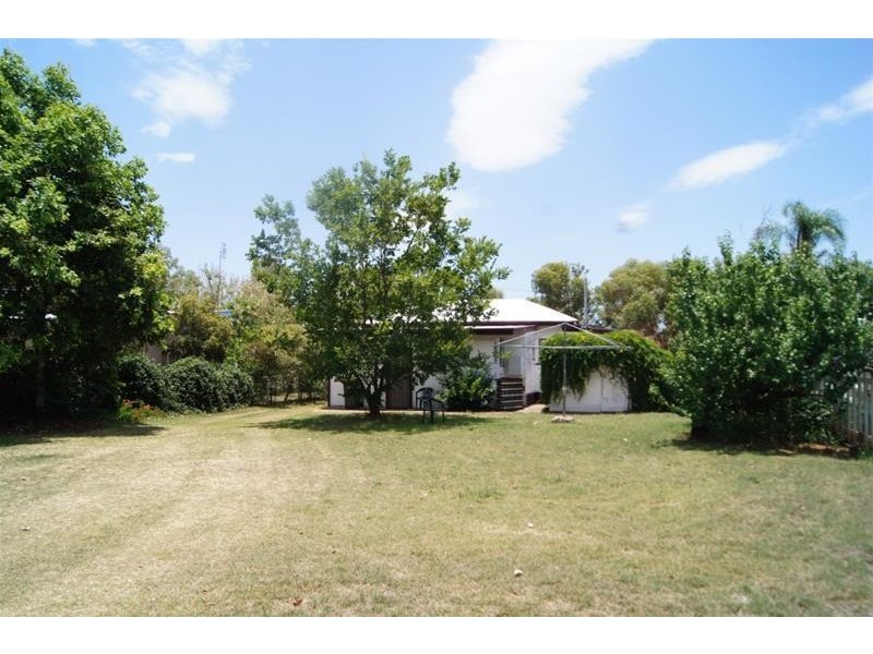 28 Barber Street, Chinchilla QLD 4413