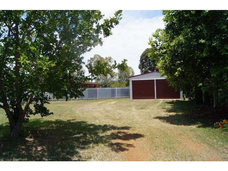 28 Barber Street, Chinchilla QLD 4413