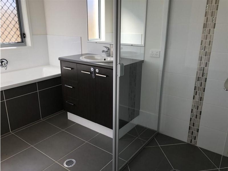 32 Ellem Drive, Chinchilla QLD 4413