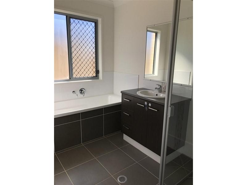 32 Ellem Drive, Chinchilla QLD 4413